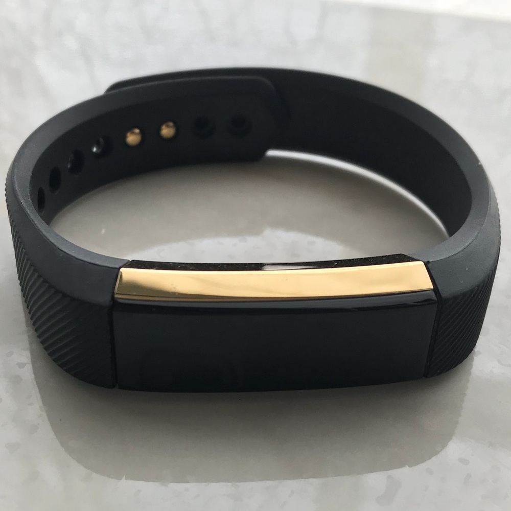 Fitbit Alta Gold Series